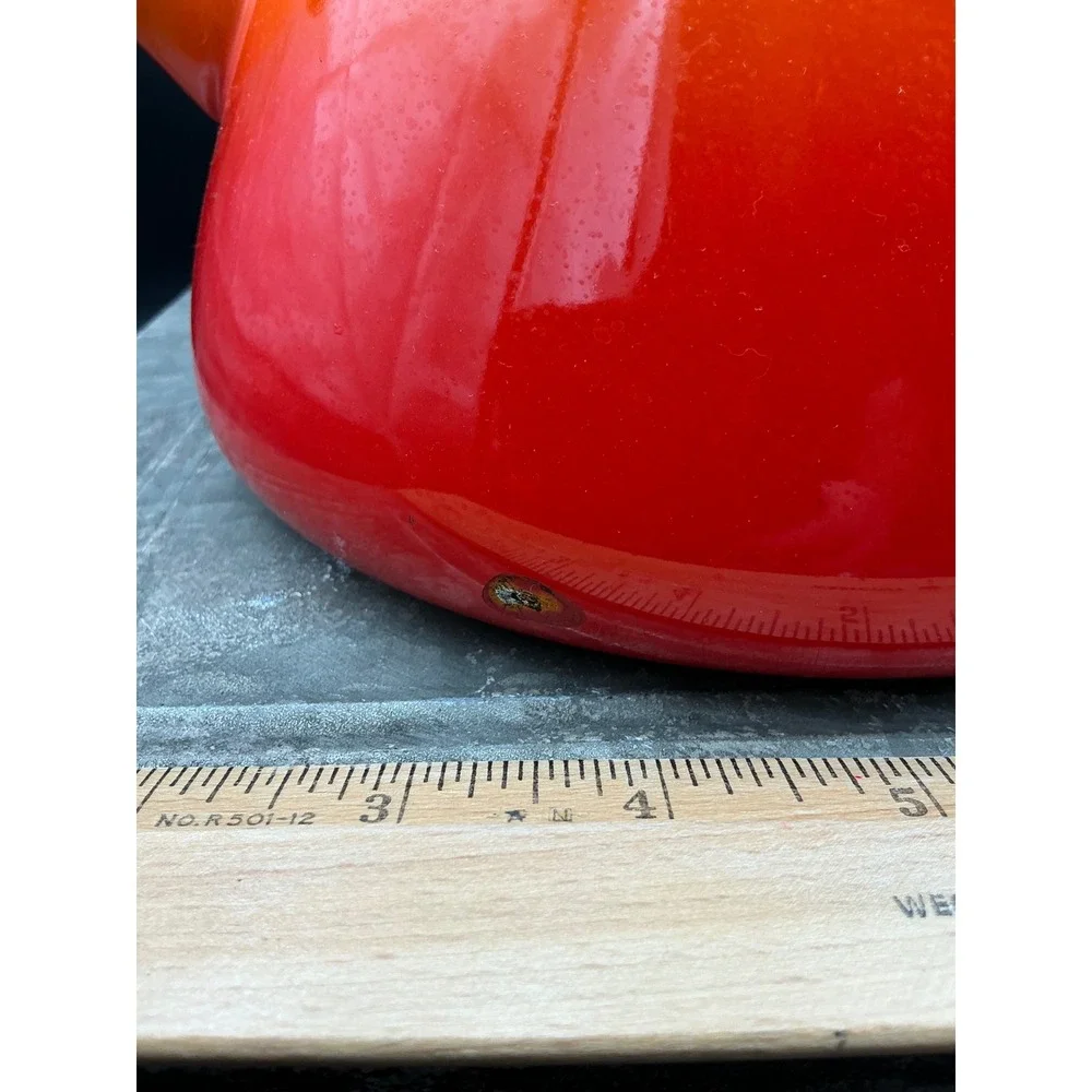 Le Creuset Zen Whistling Tea Kettle Flame Orange Enamel on Steel Stovetop 1.6qt